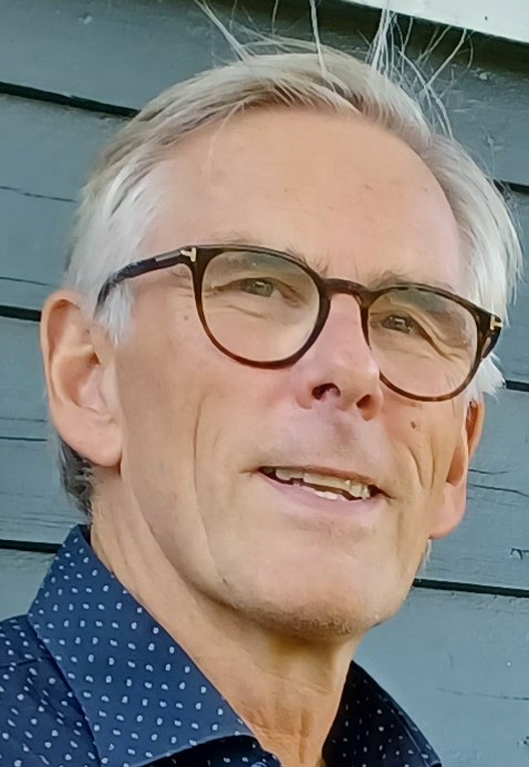 Kjell Warholm style=